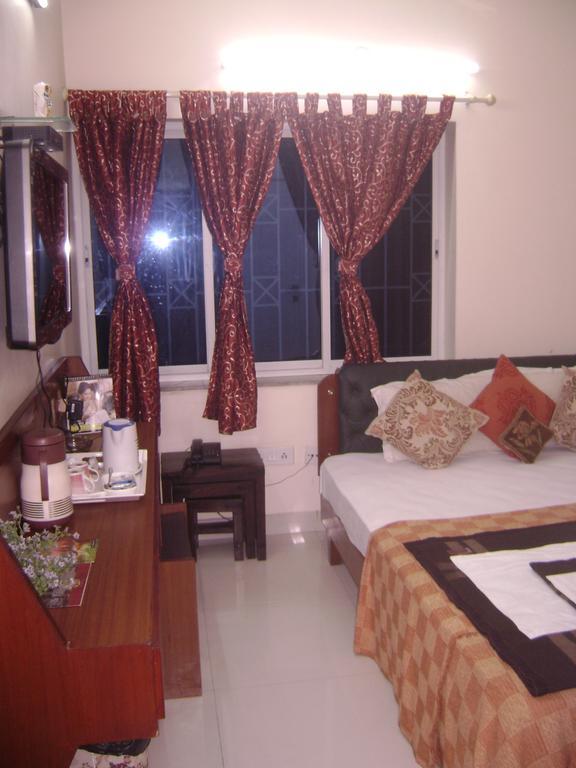 Innra Guest House Calcuta Habitación foto